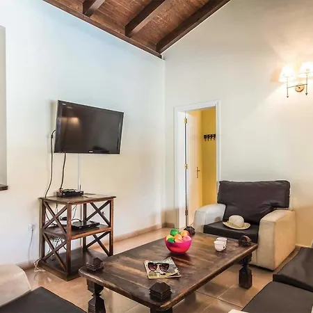 Villa Sleeps 6 Wifi Corralejo