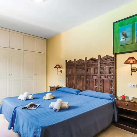 Villa Sleeps 6 Wifi Corralejo