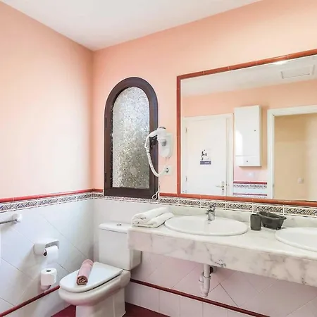 Villa Sleeps 6 Wifi Corralejo